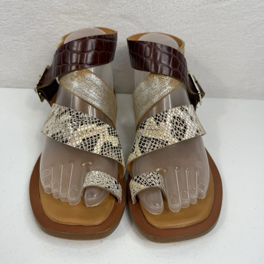 Diba True Women's 7 Cite See Leather Sandal with Adjustable Strap and Toe Ring - Picture 5 of 12